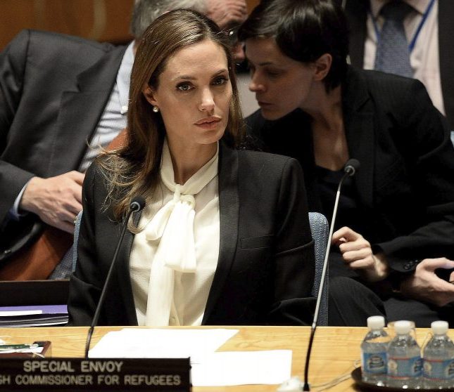 Angelina Jolie violencia sexual