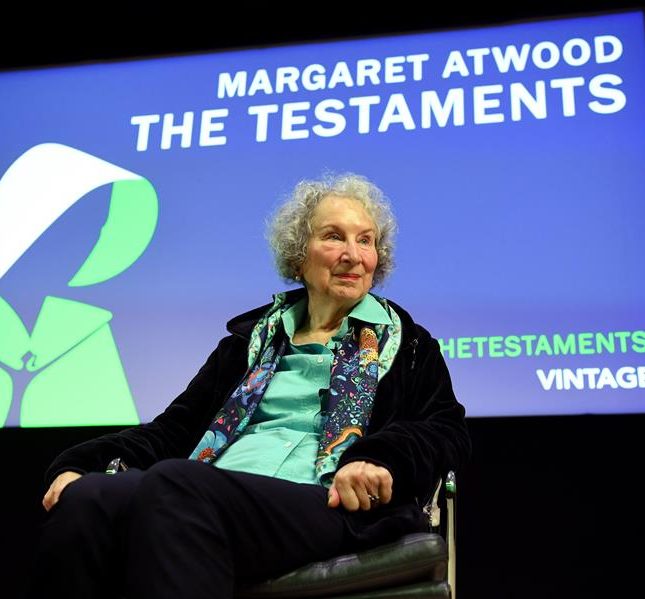 Los testamentos Margaret Atwood
