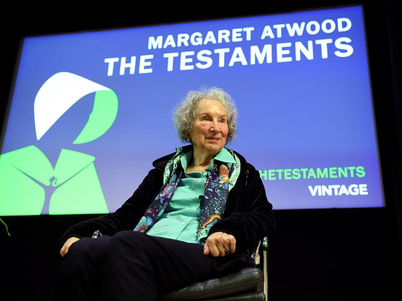 Los testamentos Margaret Atwood