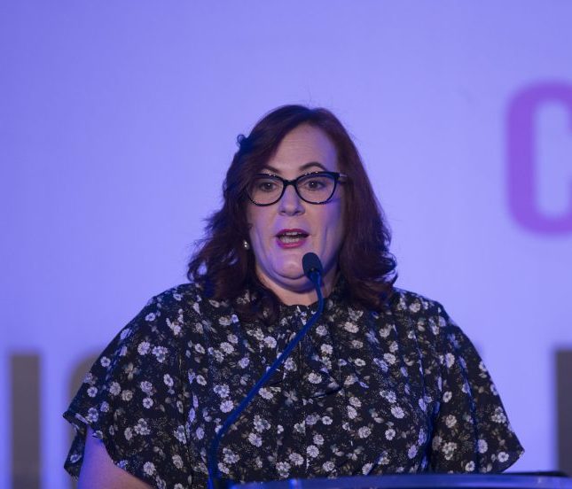 mujer latinoamérica