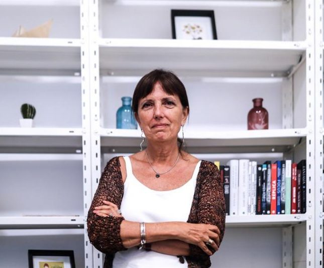 la escritora Claudia Piñeiro publica 