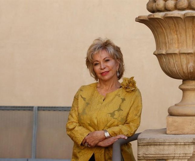 Isabel Allende lucha feminista