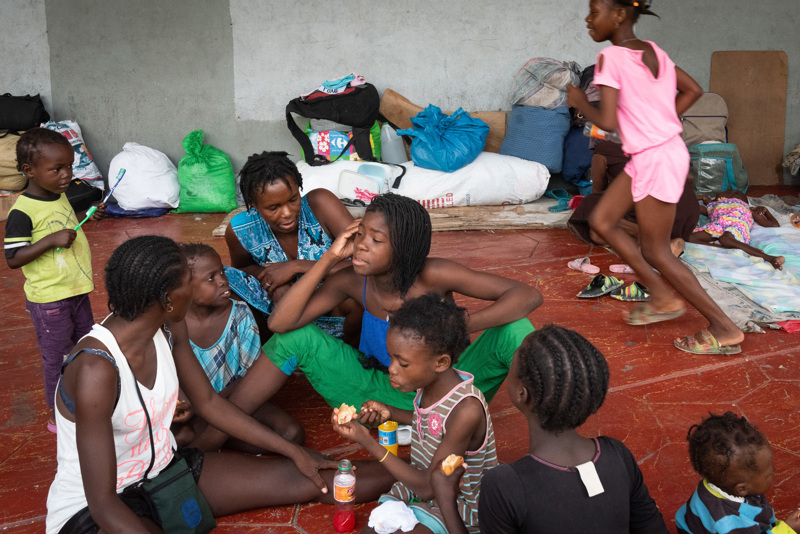 bandas mujeres Haití