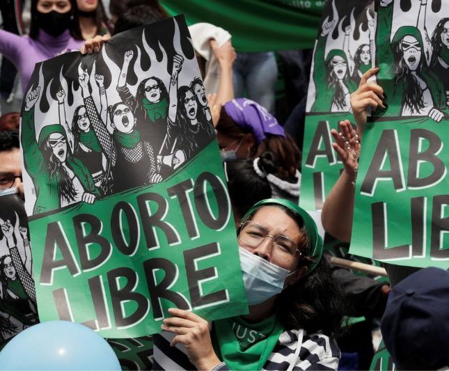 A un año de su despenalización, practicar abortos en zonas conflictivas en Colombia es una ficción