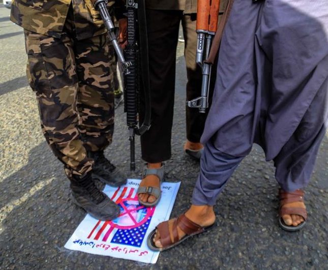 EE.UU. restricciones talibanes