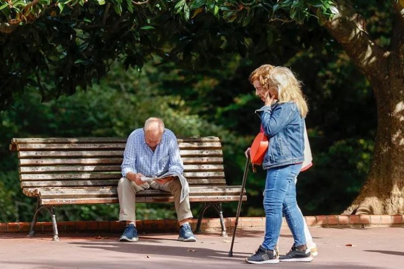 La OMS demanda mayor protección a mujeres mayores y con discapacidad