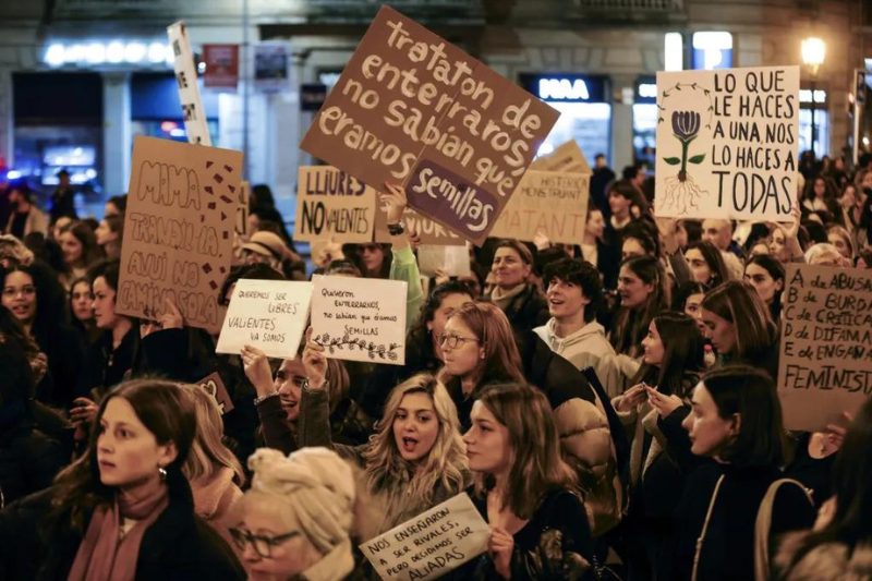 Las mujeres romanas ya tomaban las calles en el siglo II a.C.