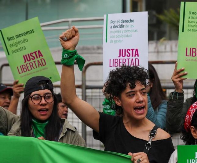 HRW Ecuador aborto