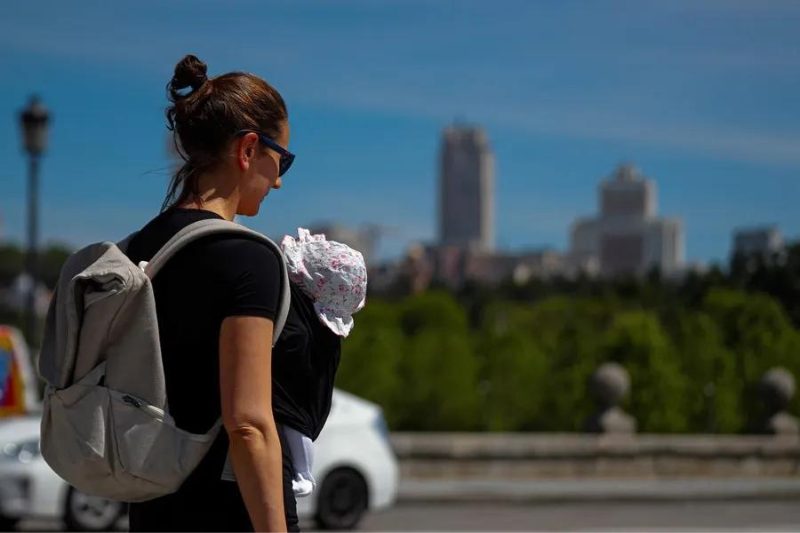 El 87 % de las madres ha renunciado a parte de su carrera laboral en España por no poder conciliar