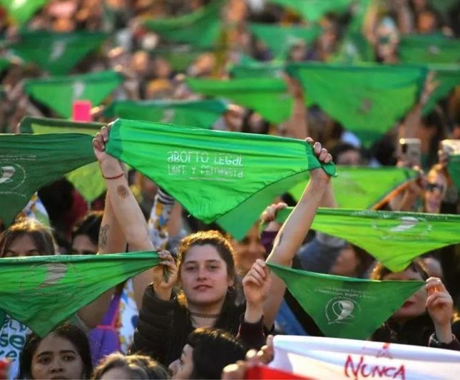 El gobierno de Chile anuncia que presentará un proyecto de ley para legalizar el aborto