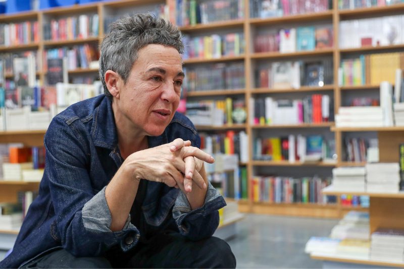 La escritora argentina Gabriela Cabezón se adentra a la selva para recrear la vida de Catalina de Erauso