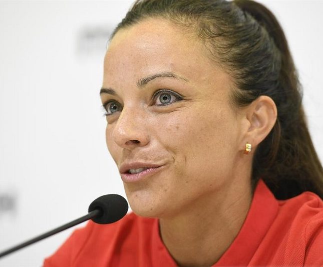 árbitra Marta Huerta