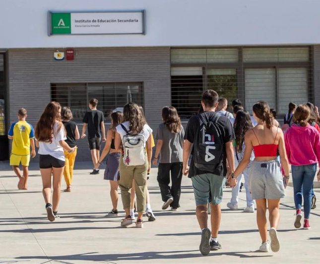 Los chicos pueden responder con agresividad si sienten su masculinidad amenazada
