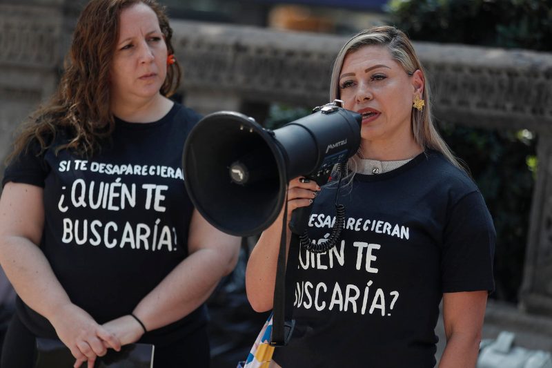AI: La búsqueda de desaparecidos en México recae en las mujeres