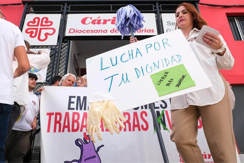 El Gobierno de España aprueba la norma de prevención de riesgos para empleadas del hogar