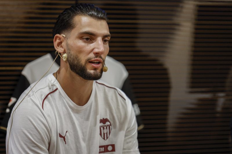 Rafa Mir agresión sexual