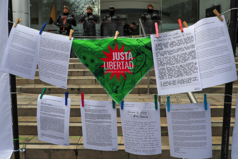 cartas despenalizar aborto Ecuador