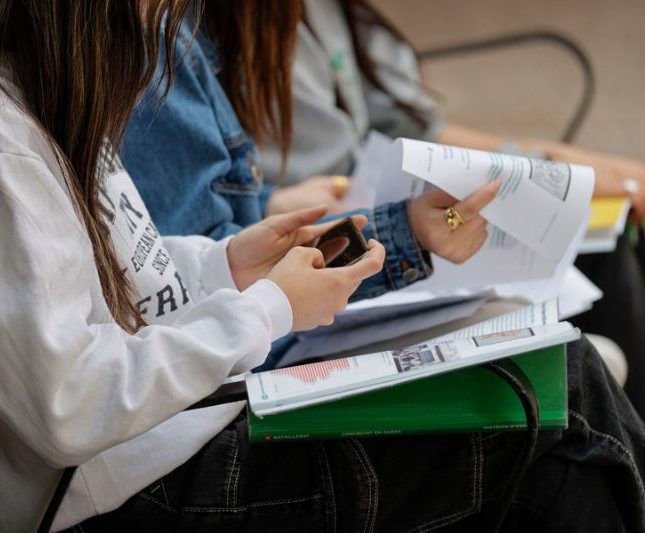 francia condenada consentimiento sexual menores