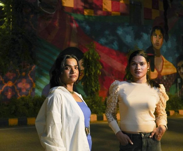 mural arte lucha india