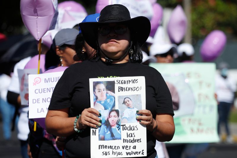 El Salvador feminicidios 2025
