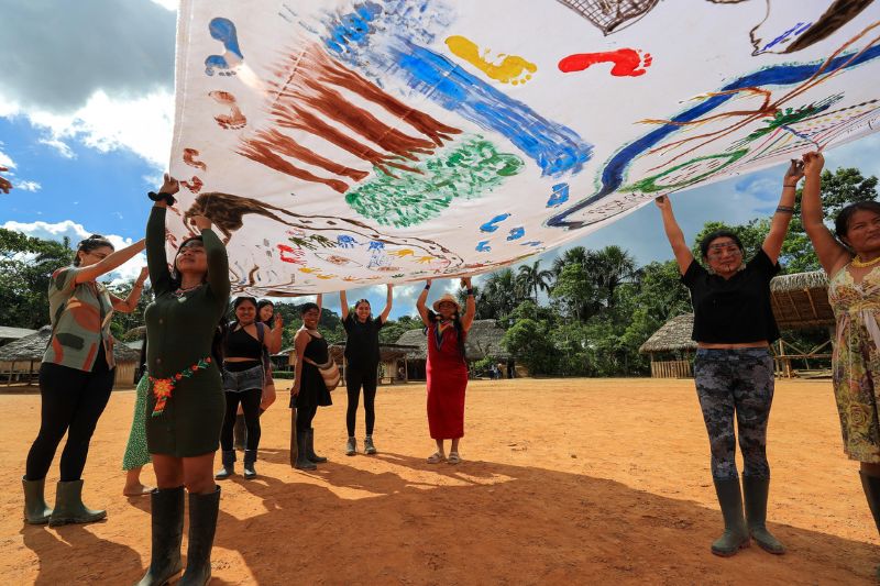 mujeres indígenas amazonía ecuador
