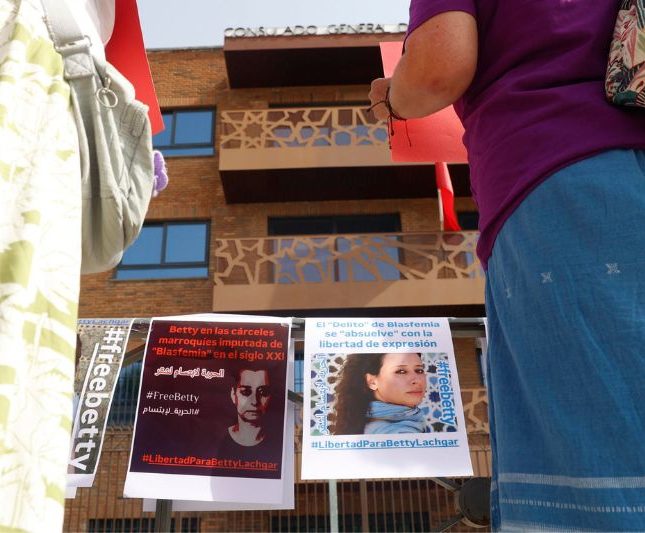 feminista betty condena blasfemia