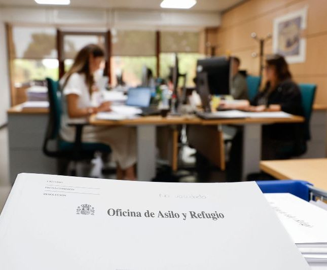 oficina asilo