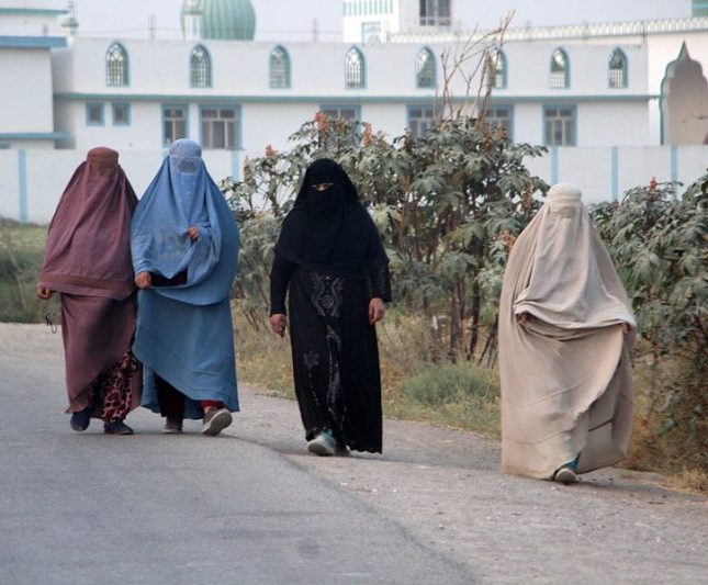código penal talibán mujeres