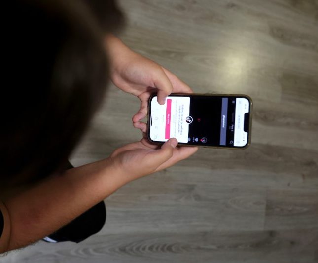 Menores educación violencia sexual digital