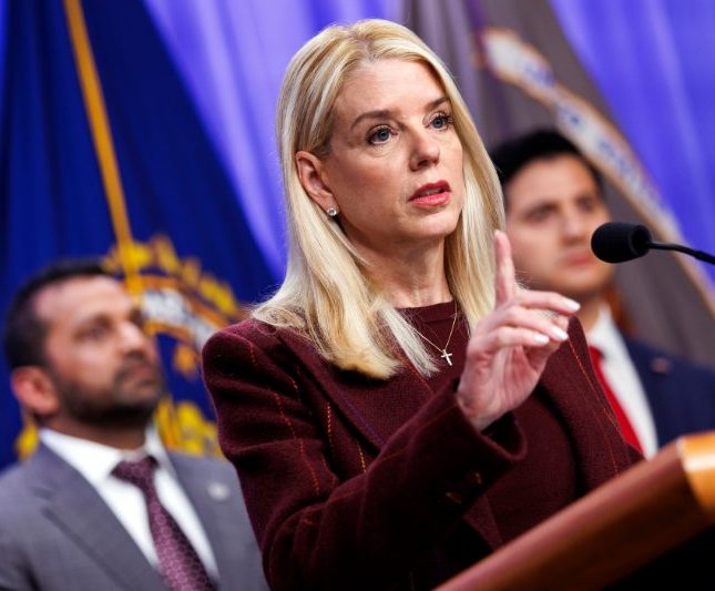 declarar fiscal general epstein