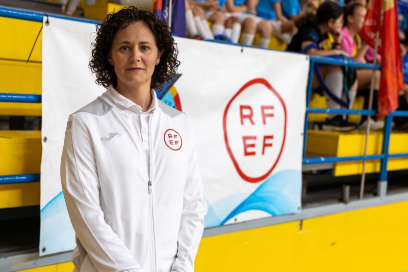 Claudia Pons