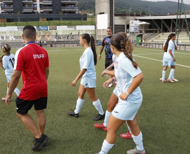 futbolistas chicas gitanas cf tramontana