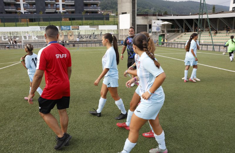 futbolistas chicas gitanas cf tramontana