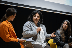 Comunicadoras en la jornada organizada por la Asociación de Mujeres Periodistas y Comunicadoras de Navarra.