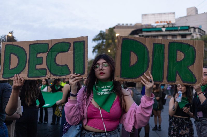 mujer demanda abortar Chile
